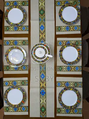 7pieces Tablemats With Table Runner