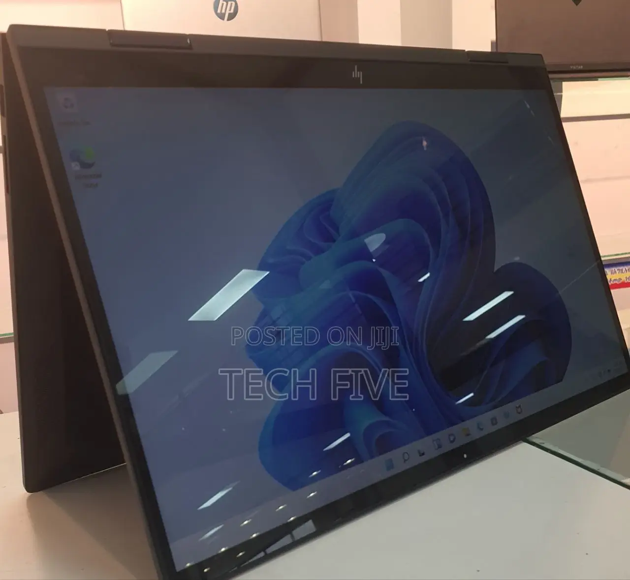 New Laptop HP Envy X360 12GB AMD Ryzen 7 SSD 512GB