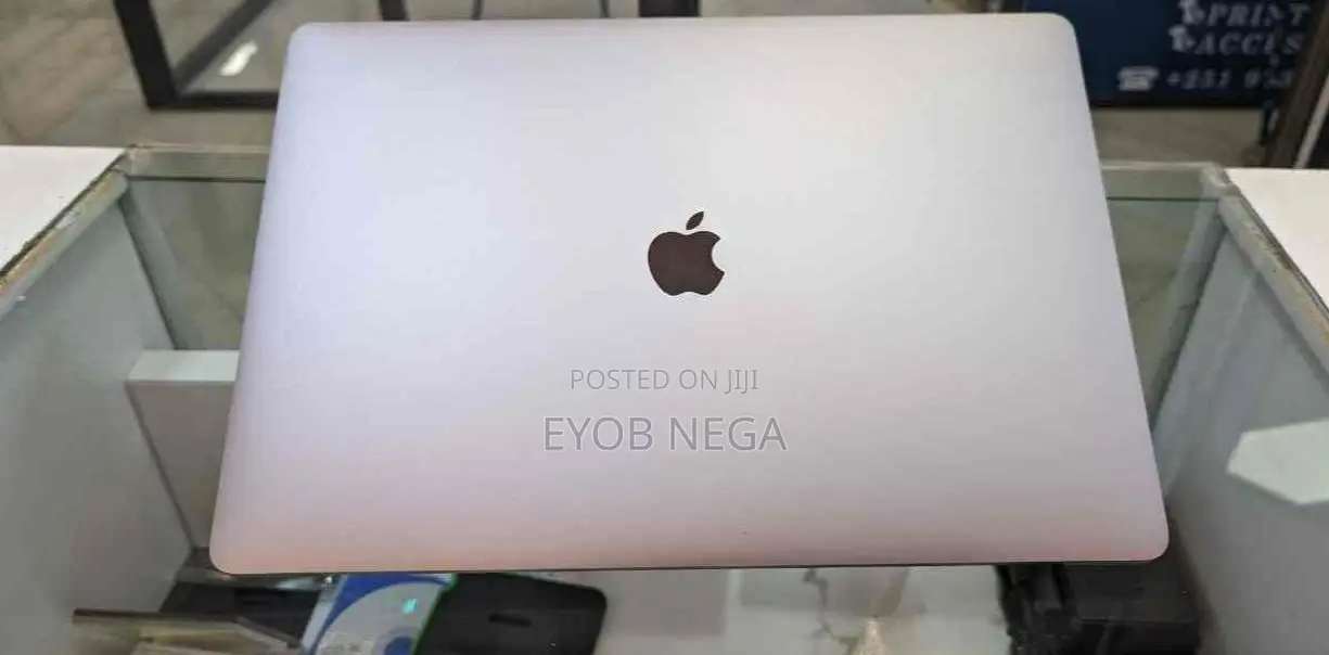 New Laptop Apple MacBook Pro 2019 32GB Intel Core I9 SSD 1T