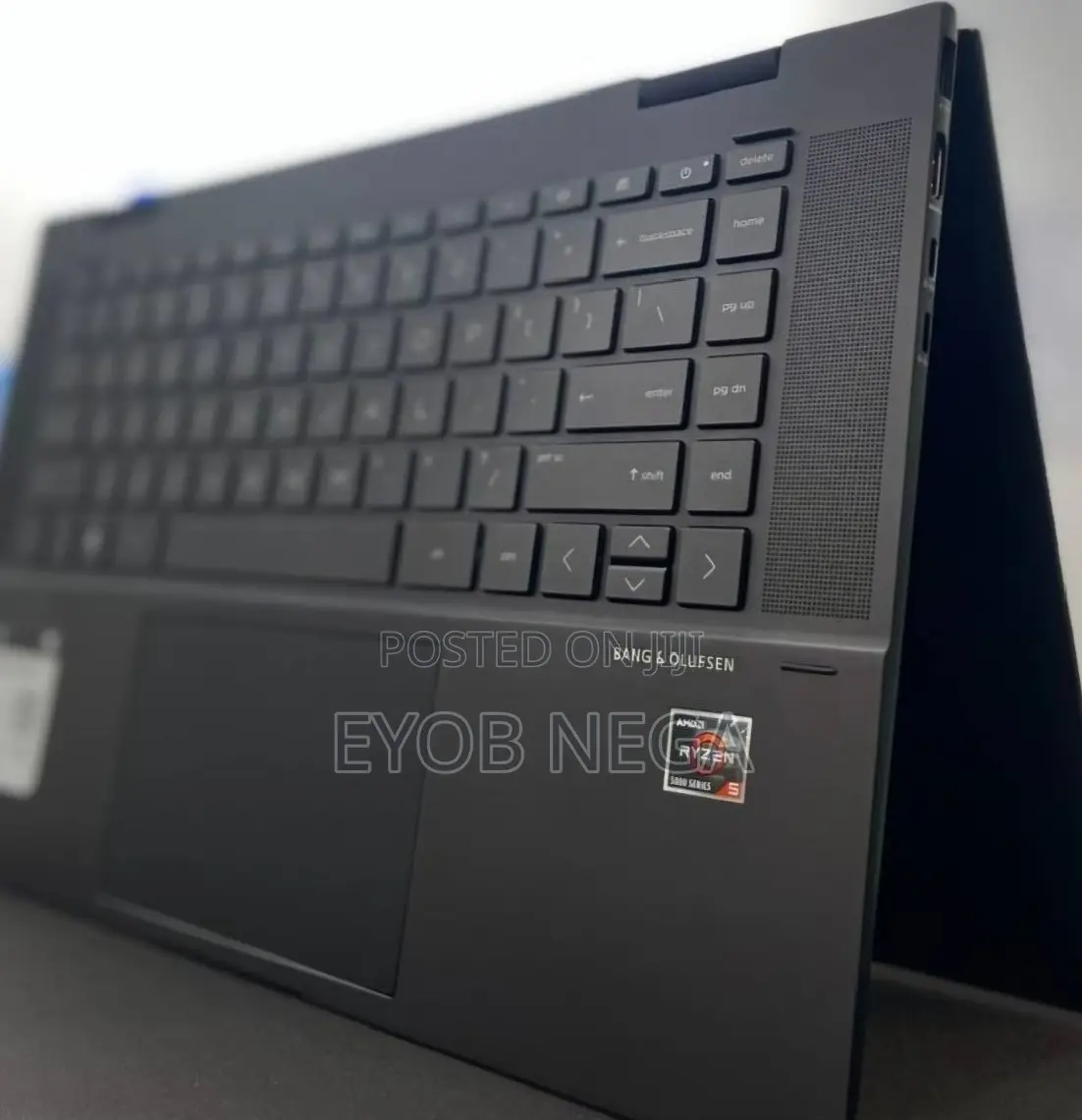 New Laptop HP Envy X360 8GB AMD Ryzen 5 SSD 512GB