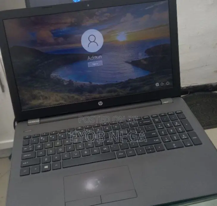 New Laptop HP Stream Notebook 8GB Intel Core I7 HDD 1T