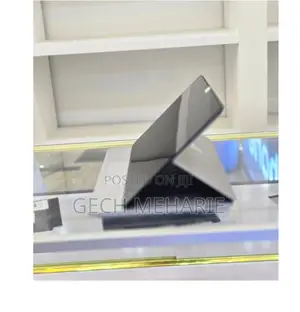 New Laptop Microsoft Surface Pro 32GB Intel Core I7 SSD 1T