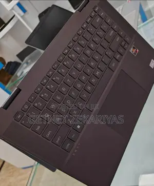 New Laptop HP Envy X360 8GB AMD Ryzen 5 SSD 512GB