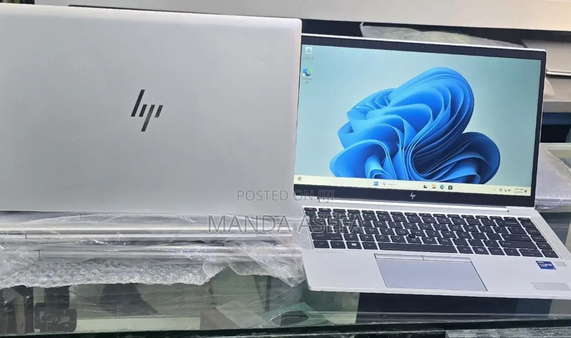New Laptop HP EliteBook 840 G8 16GB Intel Core I7 SSD 512GB