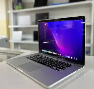 New Laptop Apple MacBook Pro 2015 16GB Intel Core I7 SSD 512GB