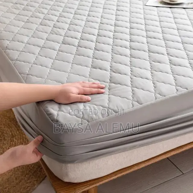 Water Proof Cover[ፈሳሽን ወደ ፍራሽ እዳያልፍ የሚከላከል አንሶላ]