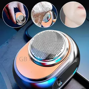 Photo - Portable Mini Rechargeable Shaver