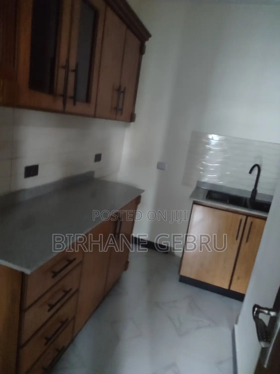 G+3 Tekrayito Yemkare House