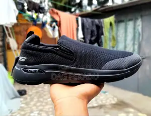 Skechers Arch Fit