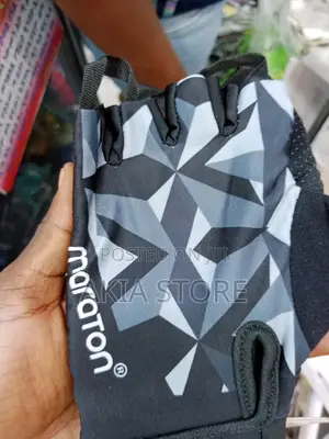 Marathon Quality Gym Gloves