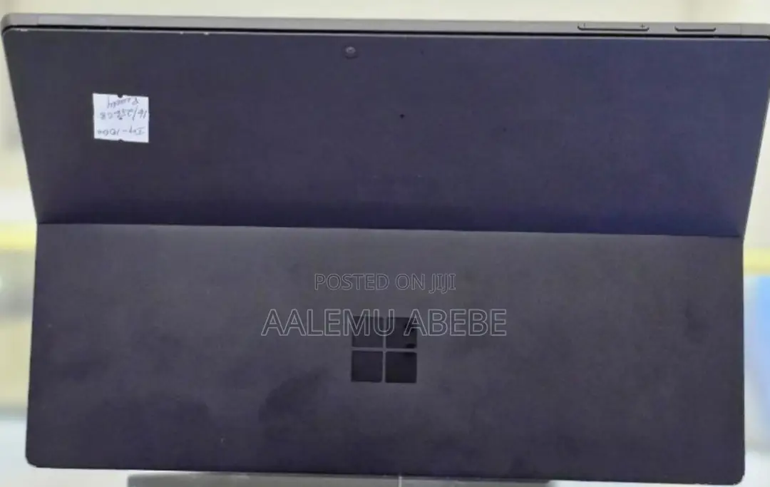 New Laptop Microsoft Surface Pro 7 16GB Intel Core I7 SSD 256GB