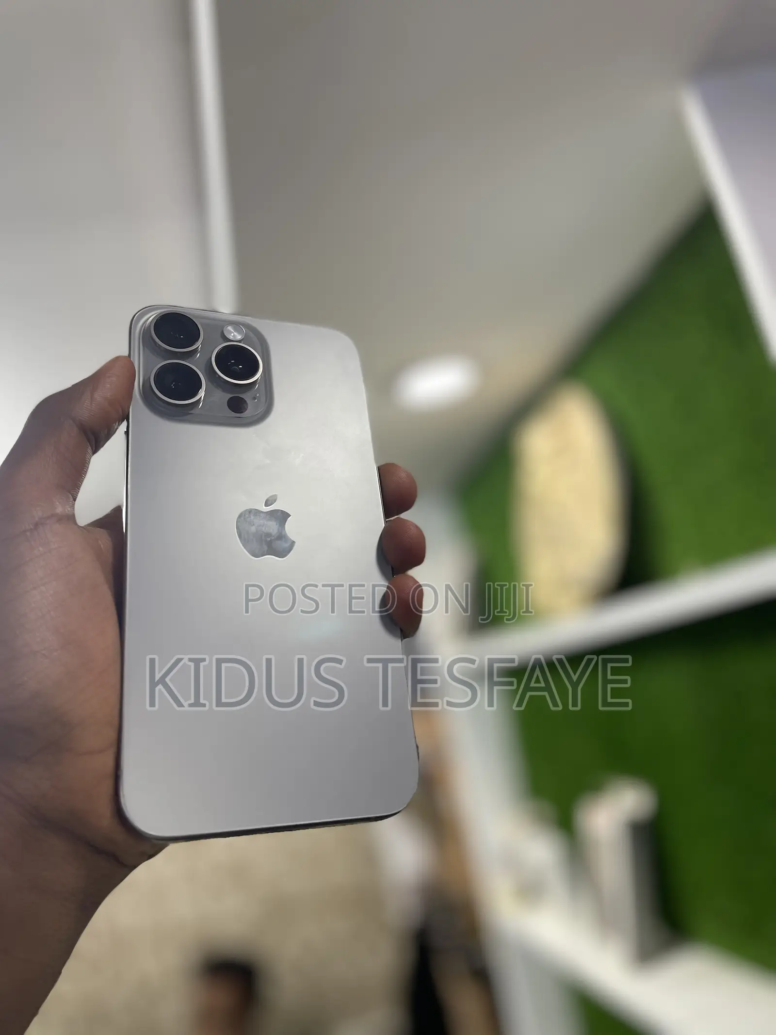 New Apple iPhone 15 Pro Max 256 GB