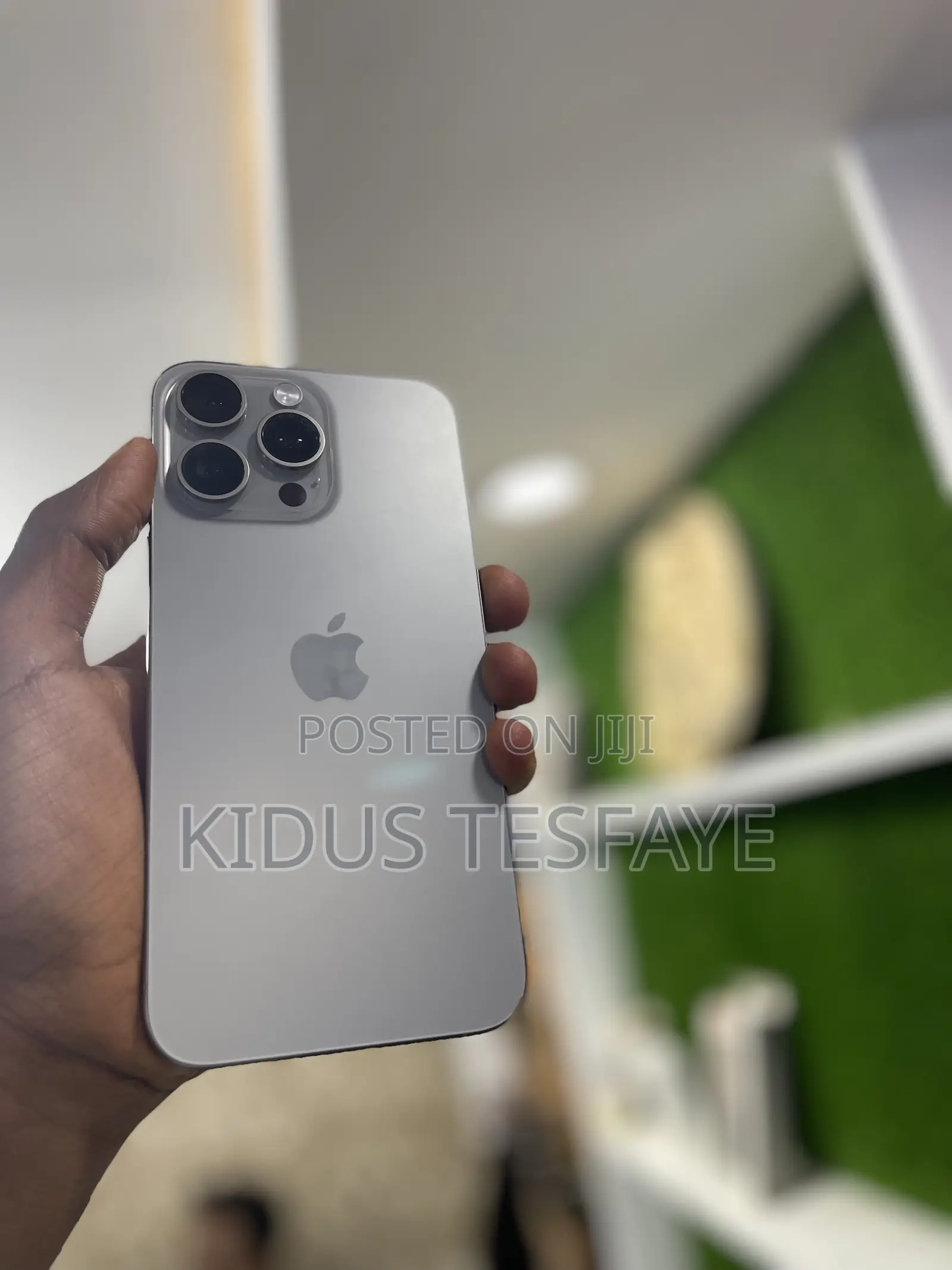 New Apple iPhone 15 Pro Max 256 GB