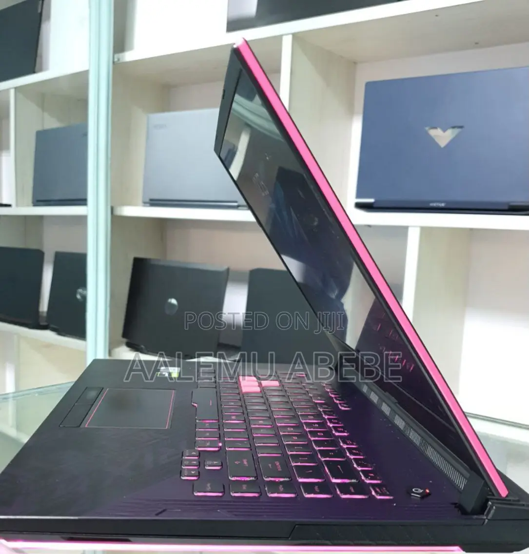 New Laptop Asus ROG Strix G15 16GB Intel Core I7 SSD 512GB