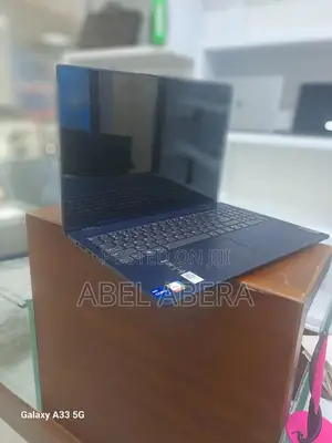 New Laptop Lenovo Flex 5 16GB Intel Core I7 SSD 512GB