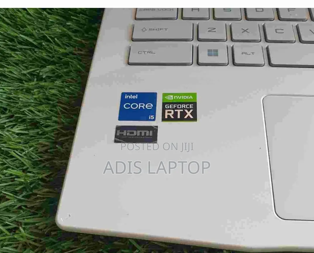 New Laptop MSI GF63 8GB Intel Core I5 SSD 512GB