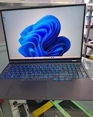 New Laptop Lenovo Legion 5 16GB Intel Core I7 SSD 1T