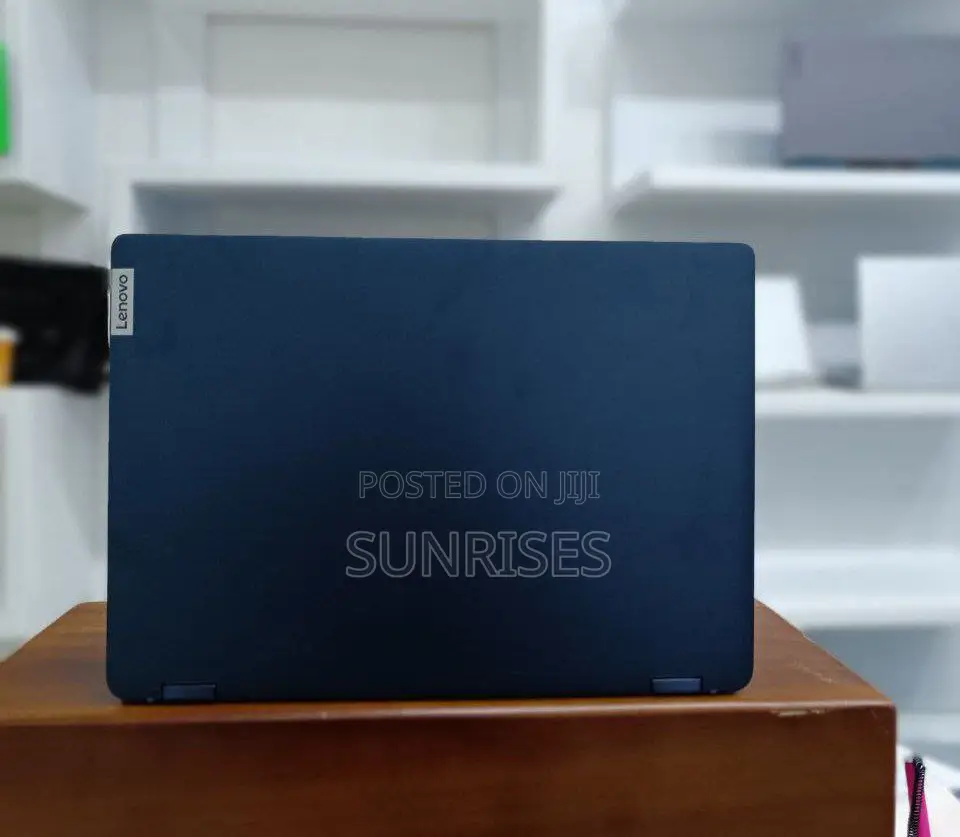 New Laptop Lenovo Flex 5 16GB Intel Core I7 SSD 512GB