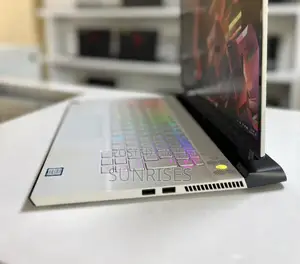 New Laptop Alienware Area-51m 16GB Intel Core I7 SSD 512GB