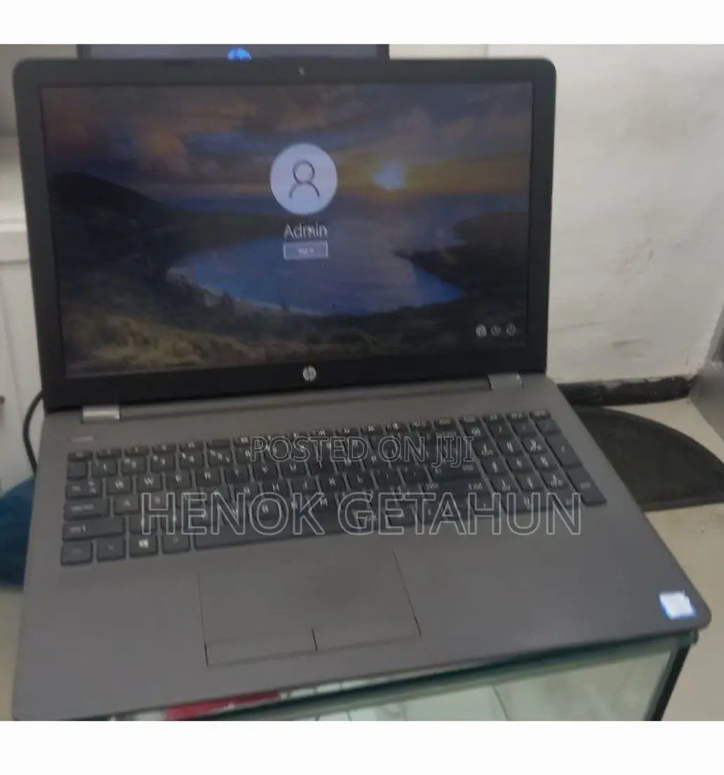New Laptop HP Stream Notebook 8GB Intel Core I7 SSD 1T