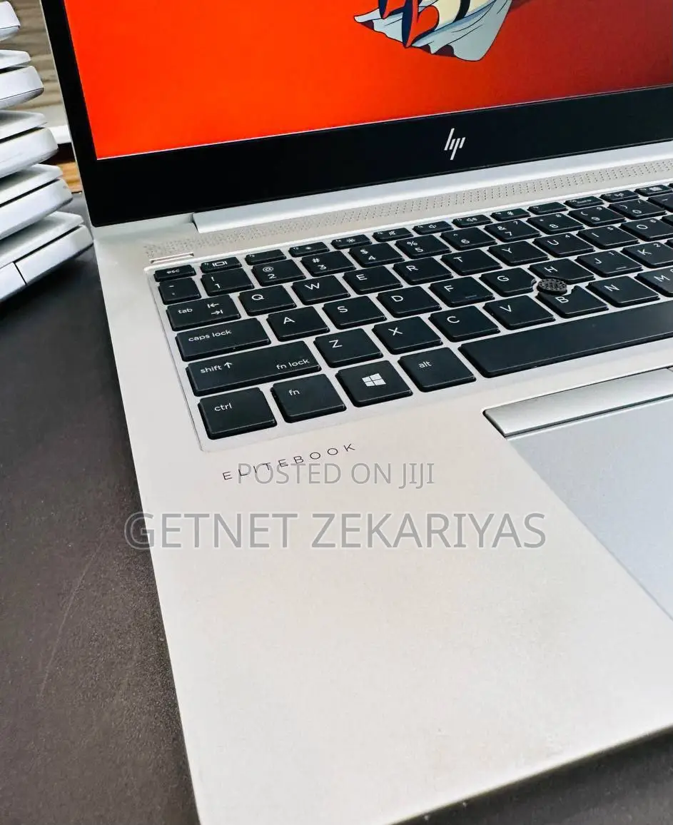 New Laptop HP EliteBook 840 G5 16GB Intel Core I7 SSD 512GB