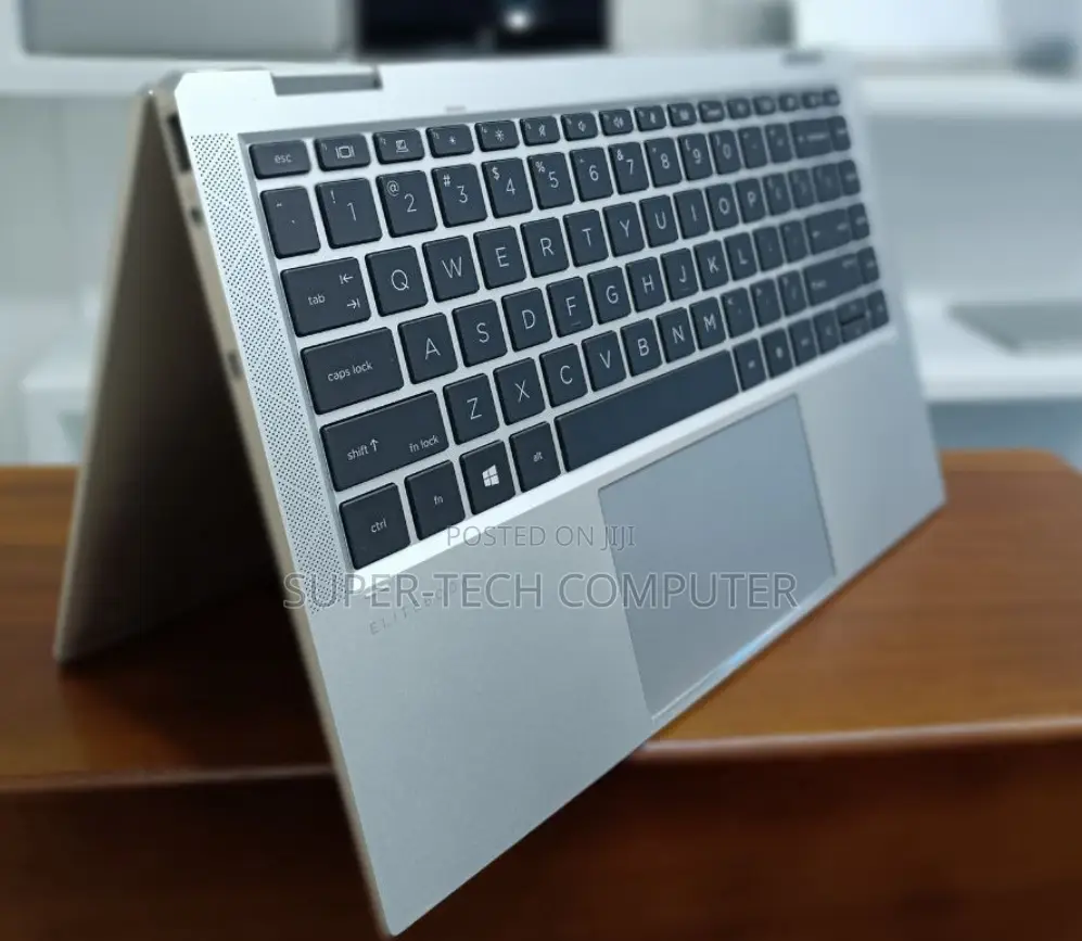 New Laptop HP EliteBook X360 1040 G7 16GB Intel Core I7 SSD 512GB