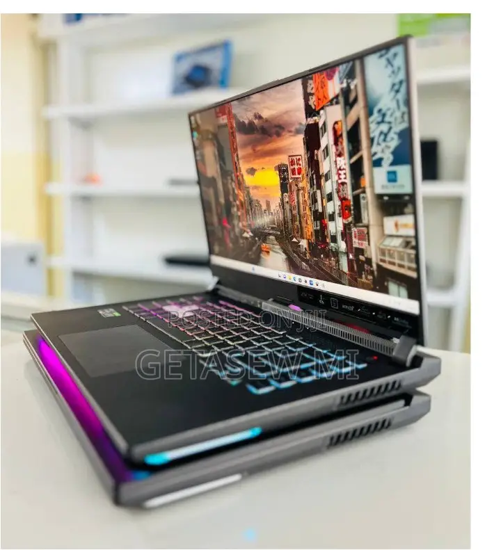New Laptop Asus 16GB AMD Ryzen 7 SSD 1T