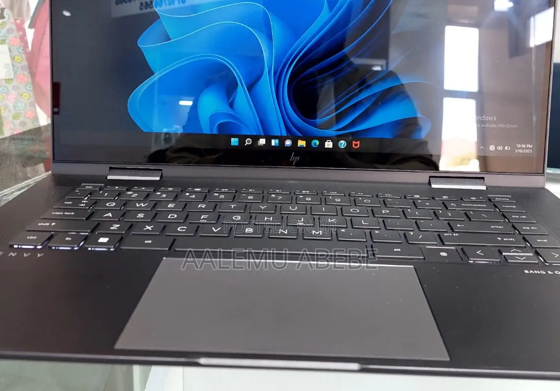 New Laptop HP Envy X360 16GB AMD Ryzen 7 SSD 512GB