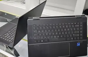 New Laptop HP Spectre X360 16GB Intel Core I7 SSD 1T