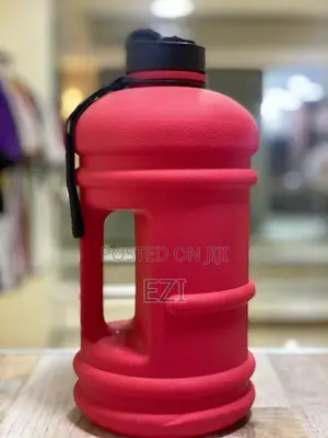 Photo - 2 Liter Bottles