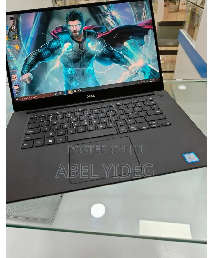 New Laptop Dell XPS 15 16GB Intel Core I7 SSD 512GB