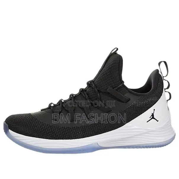 Jordan Mens Ultra Fly 2 Low Fitness Workout Sneakers Black 8