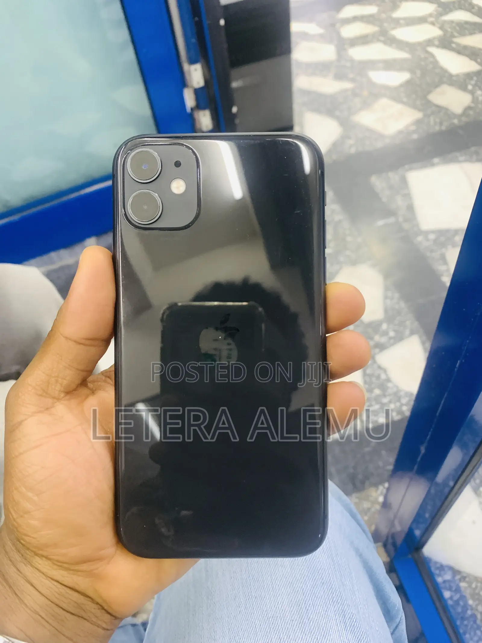 Apple iPhone 11 64 GB Black