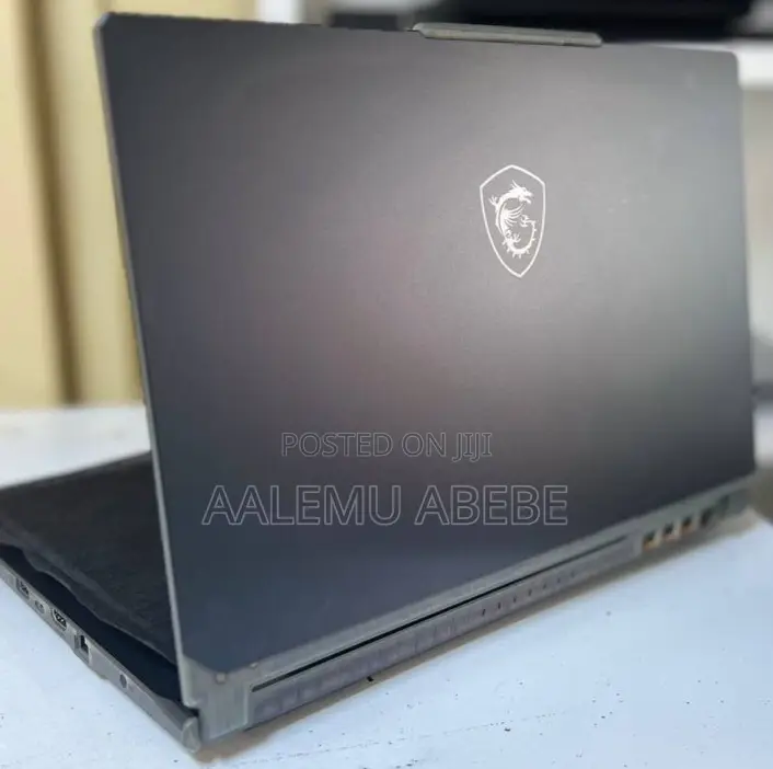 New Laptop MSI GP75 Leopard 16GB Intel Core I7 SSD 1T