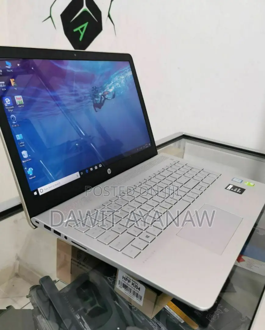 New Laptop HP Pavilion 15 16GB Intel Core I7 SSD 512GB