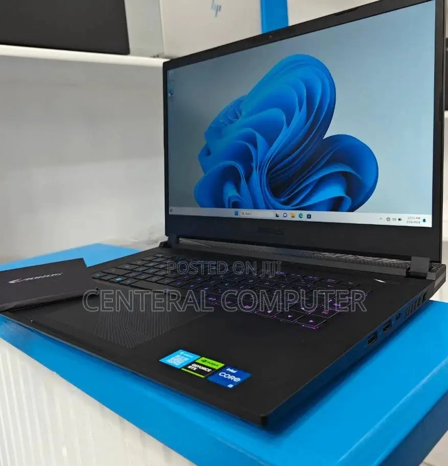 New Laptop Gigabyte AORUS 5 16GB Intel Core I7 SSD 512GB