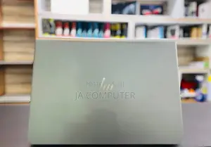 New Laptop HP ZBook Studio 16GB Intel Core I7 SSD 512GB