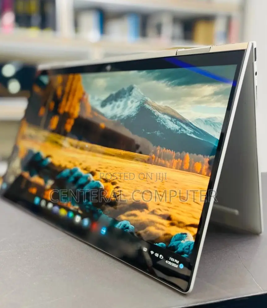 New Laptop HP Envy 17-3000 16GB Intel Core I7 SSD 1T