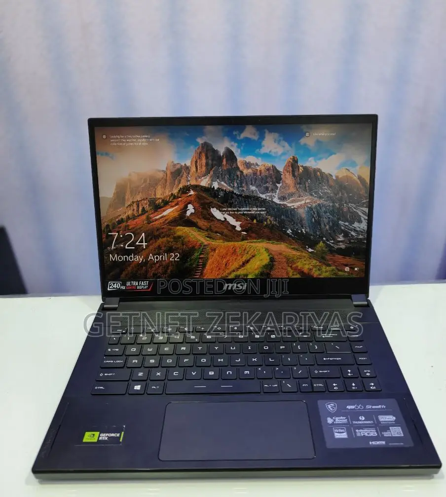 New Laptop MSI GS66 Stealth 10UE 32GB Intel Core I9 SSD 1T