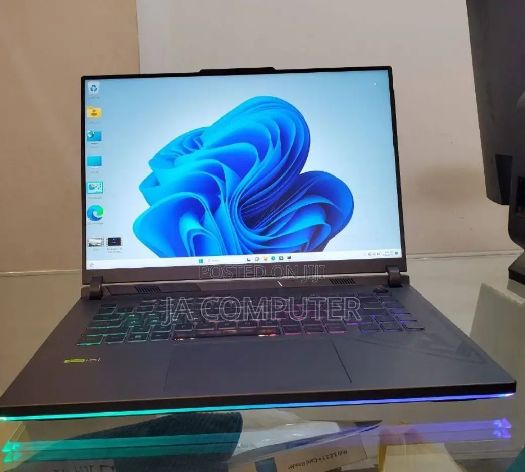 New Laptop Asus ROG Strix G16 G614 16GB Intel Core I7 SSD 1T