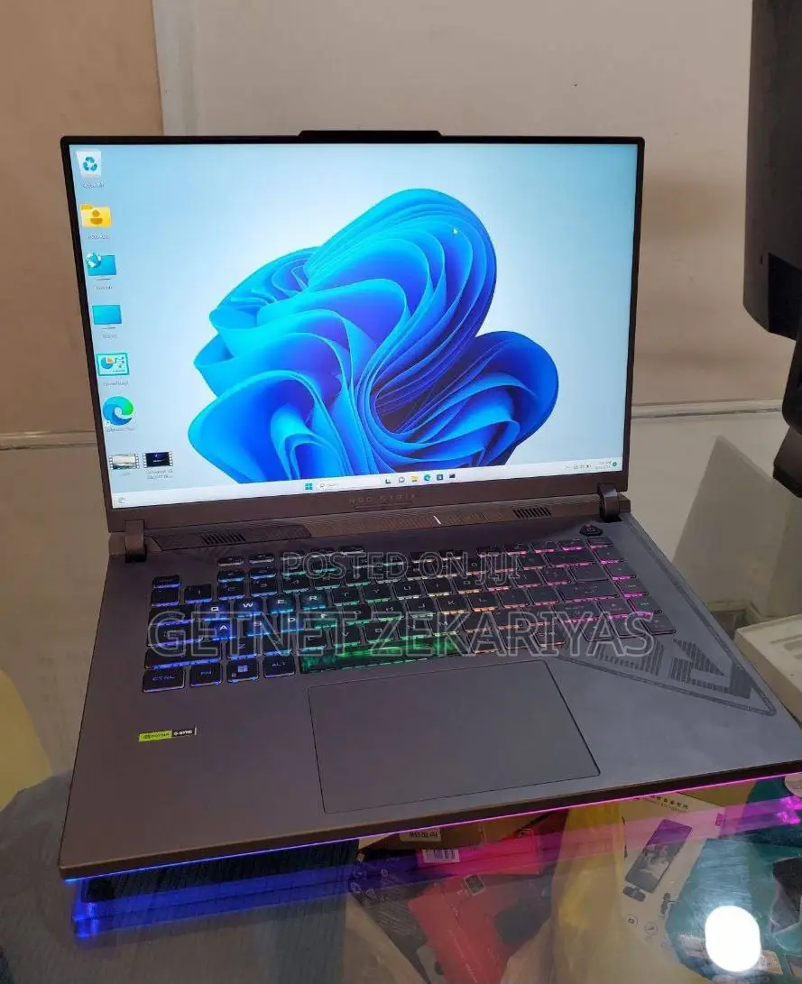 New Laptop Asus ROG Strix G16 G614 16GB Intel Core I7 SSD 1T