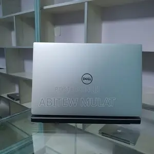 Photo - New Laptop Dell XPS 13 16GB Intel Core I7 SSD 512GB