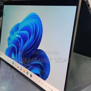 Photo - New Laptop HP Spectre 8GB Intel Core I7 SSD 512GB