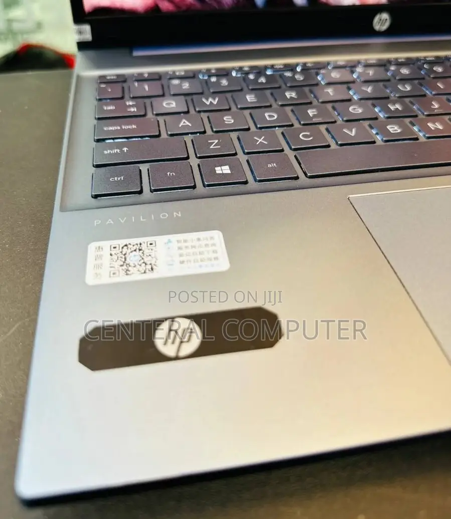 New Laptop HP 15-F272wm 16GB Intel Core I7 SSD 512GB