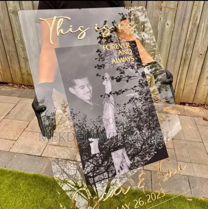 Customizable Photo Glasses