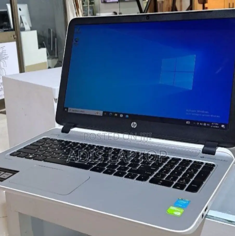 New Laptop HP Pavilion 15 8GB Intel Core I5 HDD 1T