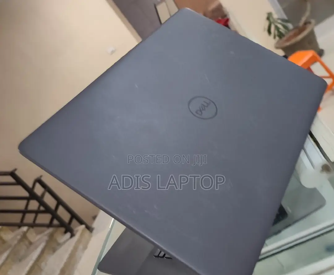 New Laptop Dell XPS 15 8GB Intel Core I5 SSD 256GB