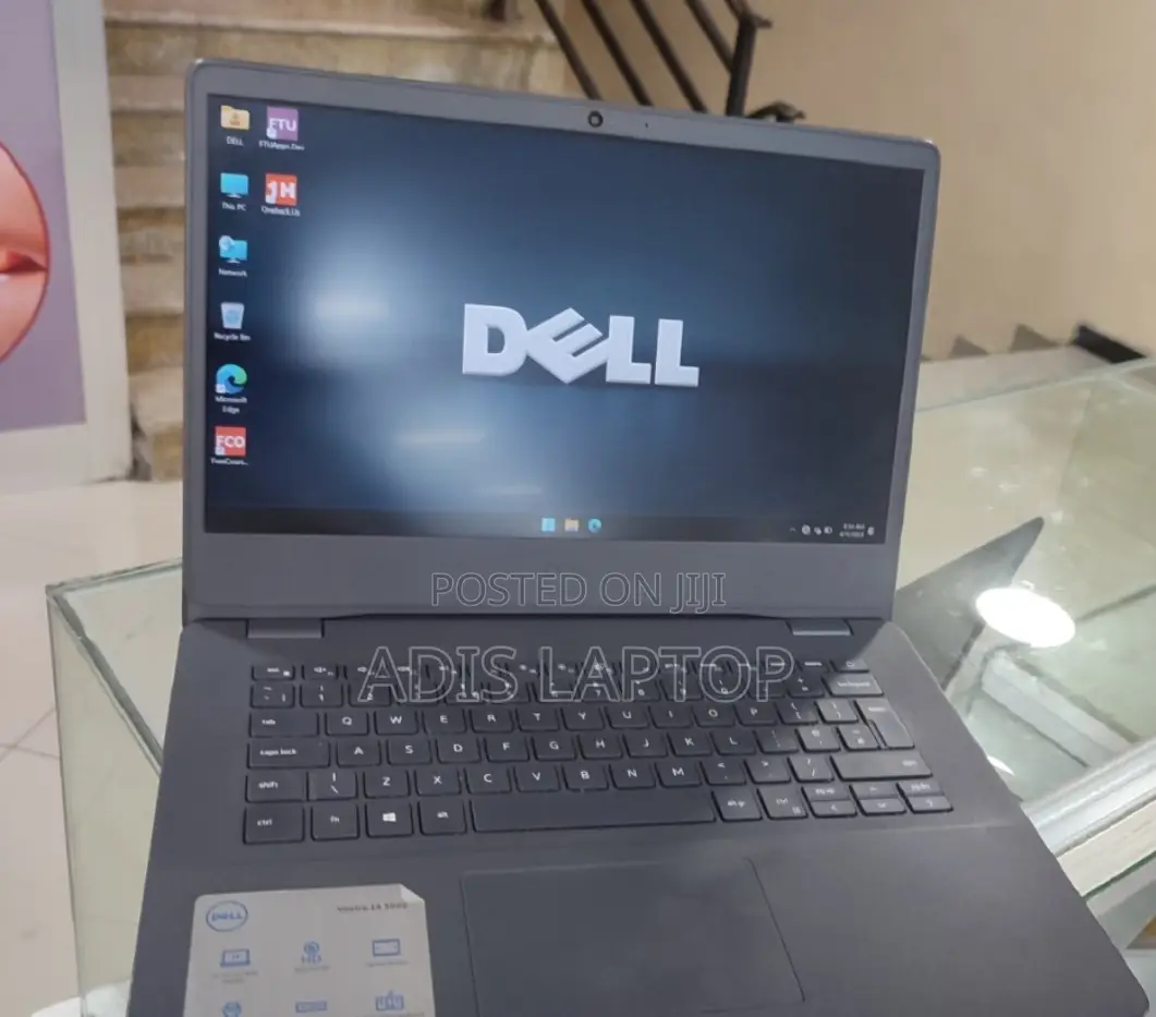 New Laptop Dell XPS 15 8GB Intel Core I5 SSD 256GB