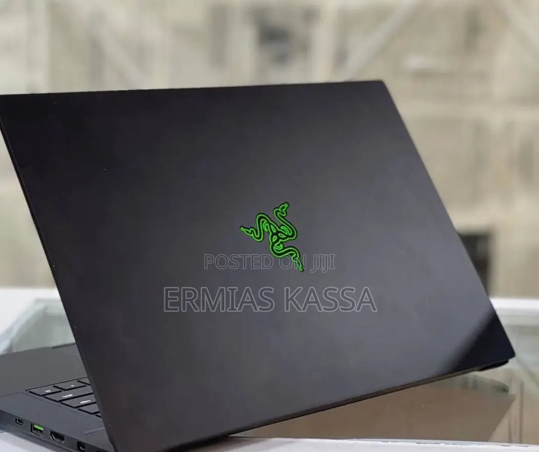 New Laptop Razer Blade 16GB Intel Core I7 SSD 512GB