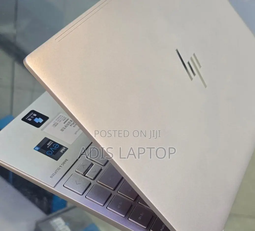 New Laptop HP Envy X360 16GB Intel Core I5 SSD 512GB